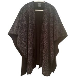 Ike Behar Black and Gray Women's Cape Cozy Outerwear One Size